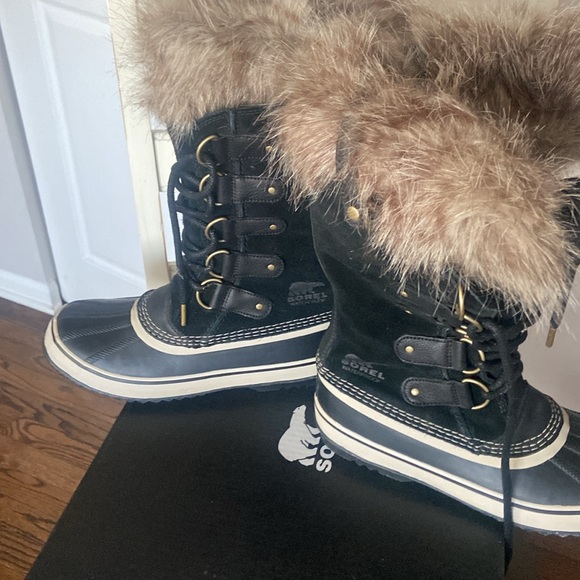 Sorel Joan of Arctic Faux Fur Waterproof Snow Boot - Picture 1 of 10